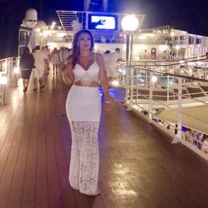 Meet your Posher, Luciane